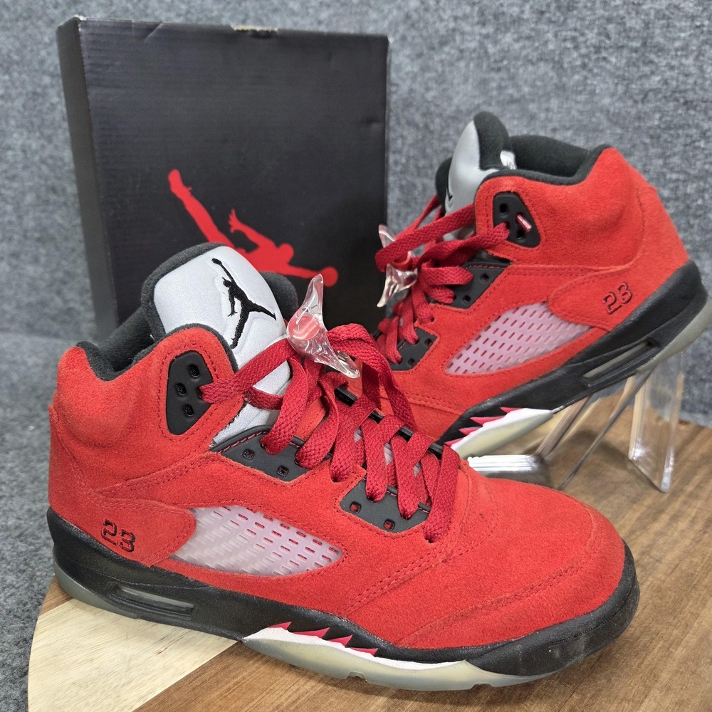 Nike Air Jordan 5 Retro Shoes Youth Size 5Y GS Red Suede Raging Bull 440888-600
